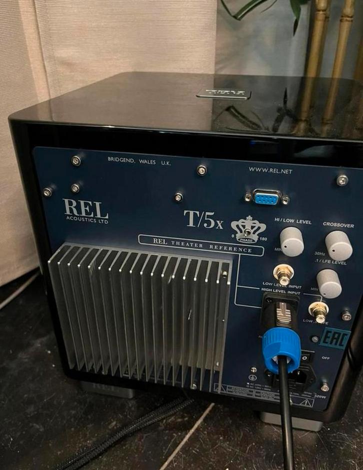REL T5X subwoofer, zeer muzikale subwoofer, Audio, Tv en Foto, Luidsprekers, Zo goed als nieuw, Ophalen of Verzenden