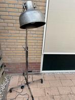 Industriële vloerlamp, Ophalen, Gebruikt, Metaal, 150 tot 200 cm