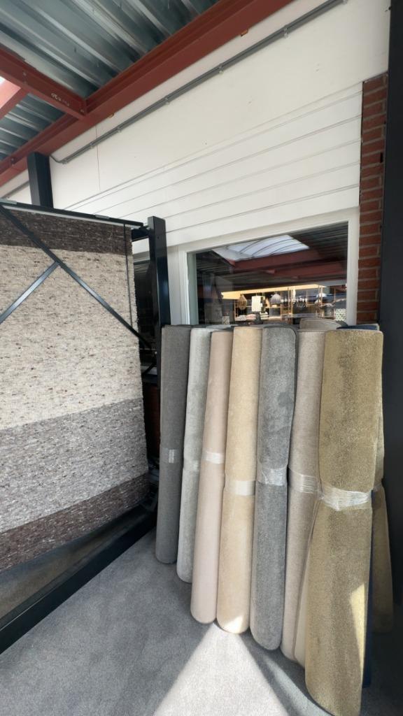 Grote voorraad tapijten, Huis en Inrichting, Stoffering | Tapijten en Kleden, Nieuw, 200 cm of meer, 200 cm of meer, Rechthoekig