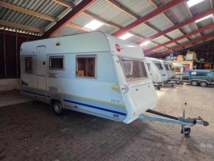 Burstner 390 tk ,bj 2003,voortent,stapelbed, Caravans en Kamperen, Caravans, Particulier, tot en met 4, 750 - 1000 kg, Standaardzit
