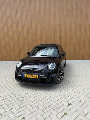 Mini Cooper S JCW  2.0 178pk Aut 2021 Zwart Pano/Leder/Cam beschikbaar voor biedingen