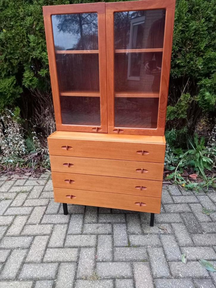 Retro mid century Deense kast vitrinekast ladenkast, Verzamelen, Retro, Huis en Inrichting, Ophalen of Verzenden