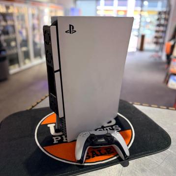 PlayStation 5 Disc 825 GB SSD met 1 controller | Nette staat beschikbaar voor biedingen
