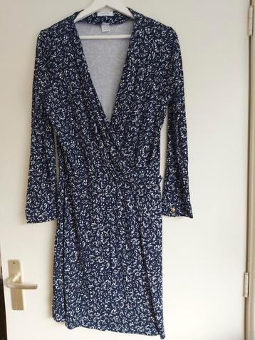 Donkerblauw met wit gebloemd jurkje, Atelier R, mt 40/42