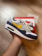 Nike Air Max 1 Blue Recall (GS) EU38/38.5 Nieuw, Blauw, Nieuw, Ophalen of Verzenden, Sneakers of Gympen
