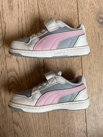 Puma Sneakers Meisje Maat 23 beschikbaar voor biedingen