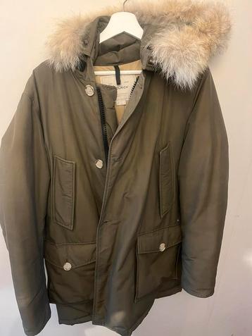 Woolrich jas beschikbaar voor biedingen