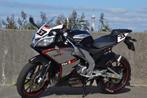 Aprilia rs4 50, Fietsen en Brommers, 6 versnellingen, Maximaal 45 km/u, Zo goed als nieuw, 50 cc