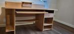 Bureau, kleur beuken,afmeting 150x74x76h. Met zwarte stoel, In hoogte verstelbaar, Zo goed als nieuw, Ophalen, Bureau