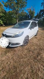 Renault Scénic 1.2 TCE  2015 Wit, Auto's, Voorwielaandrijving, 65 €/maand, 1295 kg, 4 cilinders