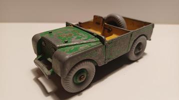 Land Rover Dinky Toys 1:43 beschikbaar voor biedingen