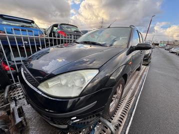 Ford Focus Wagon 1.6-16V 2004 veel onderdelen voorradig  beschikbaar voor biedingen