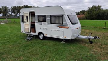 Keurige LMC Style 420 D '18 met Mover en Luifel beschikbaar voor biedingen