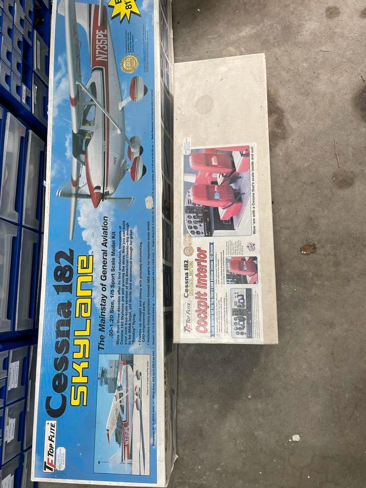 Cessna 182 van topflite gold edition, Hobby en Vrije tijd, Modelbouw | Radiografisch | Vliegtuigen, Gebruikt, Overige typen, Ophalen