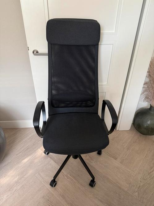 IKEA bureaustoel Markus donkergrijs, Huis en Inrichting, Bureaustoelen, Gebruikt, Bureaustoel, Grijs, Ergonomisch, Ophalen