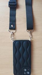 Nieuw en stevige Cover/ hoes voor de Iphone 14 Pro met riem, Ophalen of Verzenden, Nieuw, IPhone 14 Pro, Hoesje of Tasje