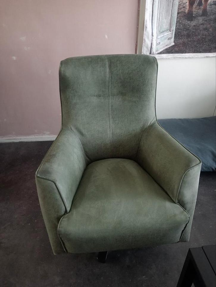 Moderne draai fauteuil, Huis en Inrichting, Fauteuils, Zo goed als nieuw, 75 tot 100 cm, Ophalen