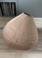 Hanglamp bruin van linnen stof 50 cm doorsnee., Huis en Inrichting, Lampen | Lampenkappen, Ophalen, Gebruikt, Bruin, Overige vormen