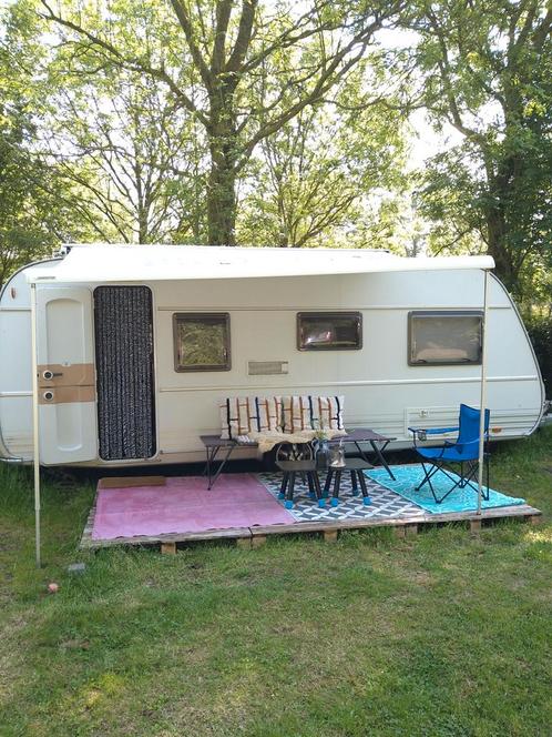 Te huur - caravan 2p in Heeg, Diensten en Vakmensen, Verhuur | Overig, Locatie of Ruimte