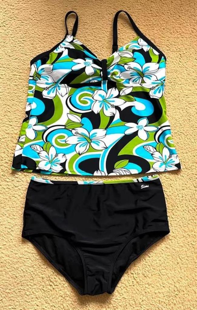 Tankini Simi maat 42C, Kleding | Dames, Badmode en Zwemkleding, Zo goed als nieuw, Overige typen, Overige kleuren, Ophalen of Verzenden