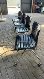 4 Arper eetkamer stoelen leer, Huis en Inrichting, Gebruikt, Bruin, Leer, Ophalen of Verzenden