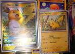 Pokemon kaarten (Pikachu V ) (Raichu GX), Ophalen of Verzenden, Zo goed als nieuw