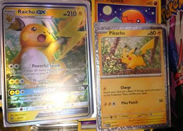 Pokemon kaarten (Pikachu V ) (Raichu GX) beschikbaar voor biedingen