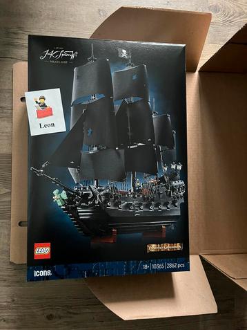 Lego Icons 10365 Het piratenschip van kapitein Jack Sparrow! beschikbaar voor biedingen