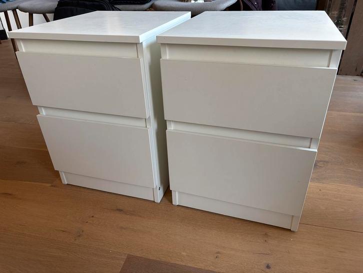 2x Ikea Malm nachtkastjes - Zo goed als nieuw, Huis en Inrichting, Slaapkamer | Nachtkastjes, Zo goed als nieuw, 55 tot 70 cm