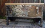 *Vintage industrieel dressoir * tv kast., Antiek en Kunst, Ophalen