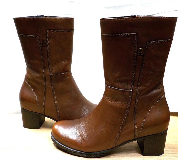 Cognac kleur laarsjes Wolky maat 40, Kleding | Dames, Schoenen, Zo goed als nieuw, Lage of Enkellaarzen, Bruin, Ophalen of Verzenden