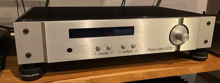Pass Labs X2.5 High End Vorverstärker, Audio, Tv en Foto, Versterkers en Receivers, Zo goed als nieuw, Stereo, 120 watt of meer