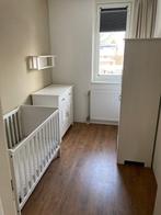 Complete kinderkamer set - bed, commode, kast & plank, Ophalen, Gebruikt, Jongetje of Meisje