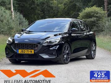 Ford Focus 2.3 EcoBoost ST-3 Performance-Pack 19inch LED ACC beschikbaar voor biedingen