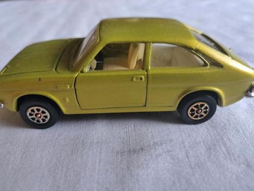 Corgi Toys nr.306 Morris Marina 1.8 coupe, Hobby en Vrije tijd, Modelauto's | 1:43, Zo goed als nieuw, Auto, Corgi, Ophalen of Verzenden