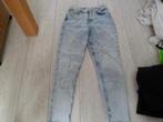 Leuke jeans, merk NA-KD, maat 36, in goede staat, Kleding | Dames, Spijkerbroeken en Jeans, W28 - W29 (confectie 36), NA-KD, Ophalen of Verzenden