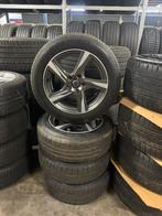 16 inch originele Volvo v40 set 6mm €450,-, Ophalen, 16 inch, Zomerbanden, Banden en Velgen
