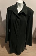 Donkergroene dames lange jas binnen mt 46 velvetachtig zgan, Ophalen of Verzenden, Zo goed als nieuw, Groen, Jasje of Colbert