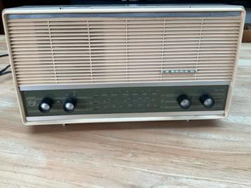 Vintage Philips Radio - B3X05U speelt prima beschikbaar voor biedingen
