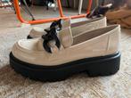 Beige loafers plateau maat 40, Nieuw, Beige, Ophalen of Verzenden, Instappers