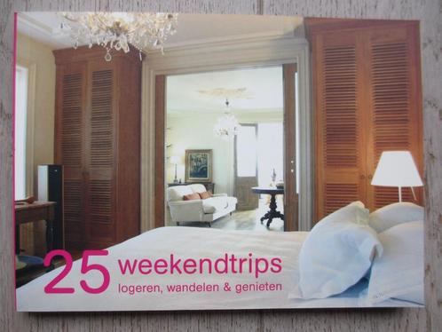 Boek 25 Weekendtrips – logeren, wandelen & genieten, Boeken, Reisgidsen, Nieuw, Reisgids of -boek, Benelux, Overige merken, Ophalen of Verzenden