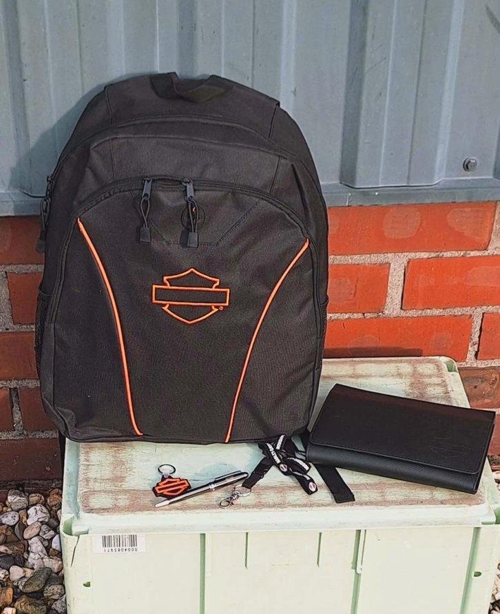 Harley Davidson rugzak, keycord, pen, sleutelhanger, map., Motoren, Onderdelen | Harley-Davidson, Nieuw, Ophalen of Verzenden