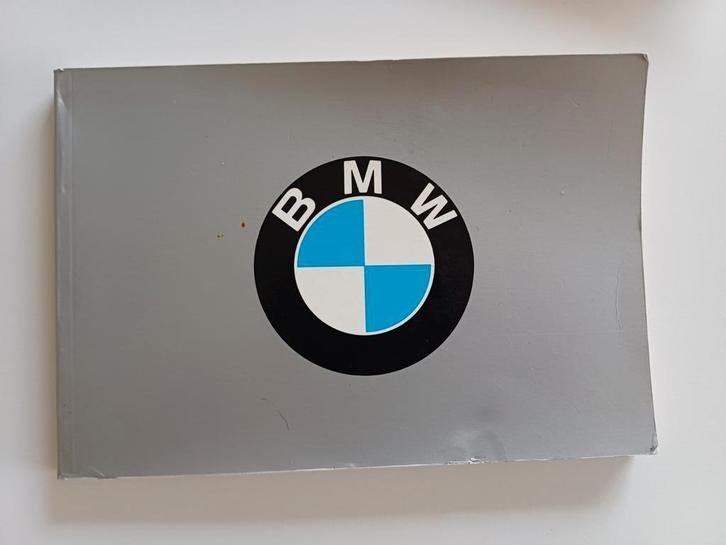 boekje over de gischiedenis van BMW uitgageven 1981, Boeken, Auto's | Boeken, Gelezen, BMW, Ophalen of Verzenden