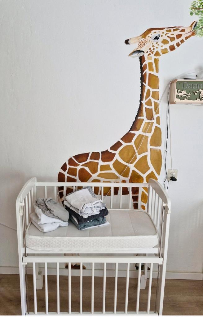 Houten cosleeper met matras en setjes lakens, Kinderen en Baby's, Kinderkamer | Bedden, Zo goed als nieuw, Minder dan 140 cm, Minder dan 70 cm