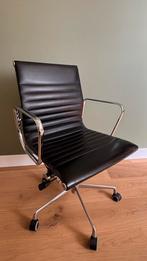Eames EA 117 bureaustoel zwart leer REPLICA, Ophalen, Zo goed als nieuw, Zwart, Bureaustoel