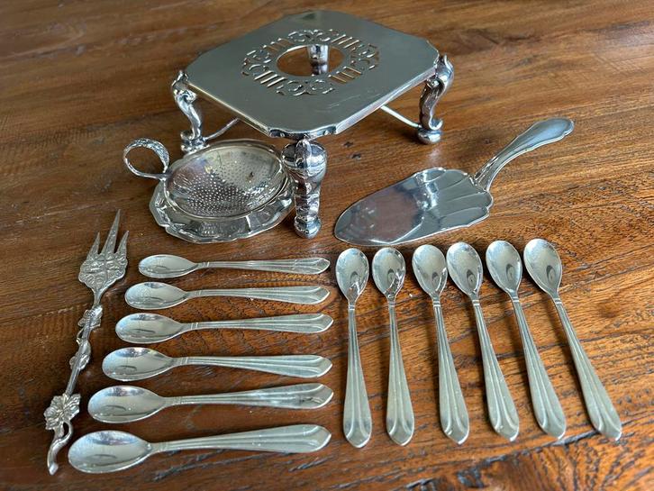 Verzilverde Thee-set, Antiek en Kunst, Antiek | Goud en Zilver, Zilver, Verzenden