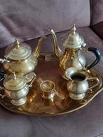 OUD SERVIES COMPLEET MET BAKKELIETEN HANDVATTEN, Antiek en Kunst, Antiek | Servies compleet, Ophalen