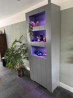 Moderne grijze, professioneel gespoten kast met vitrine, Huis en Inrichting, Ophalen, 200 cm of meer, 50 tot 100 cm, 25 tot 50 cm