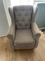 Oorfauteuil met tekstprint, Huis en Inrichting, Fauteuils, Ophalen, Gebruikt, Stof, 75 tot 100 cm