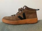 damesschoenen merk VEGA maat 40 weinig op gelopen, Bruin, Ophalen of Verzenden, VEGA, Sneakers of Gympen